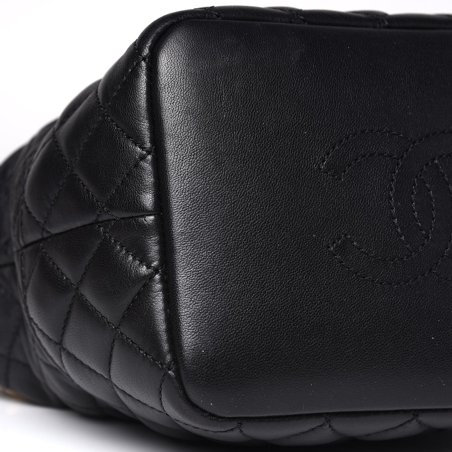 Lambskin Quilted Small Hobo Black