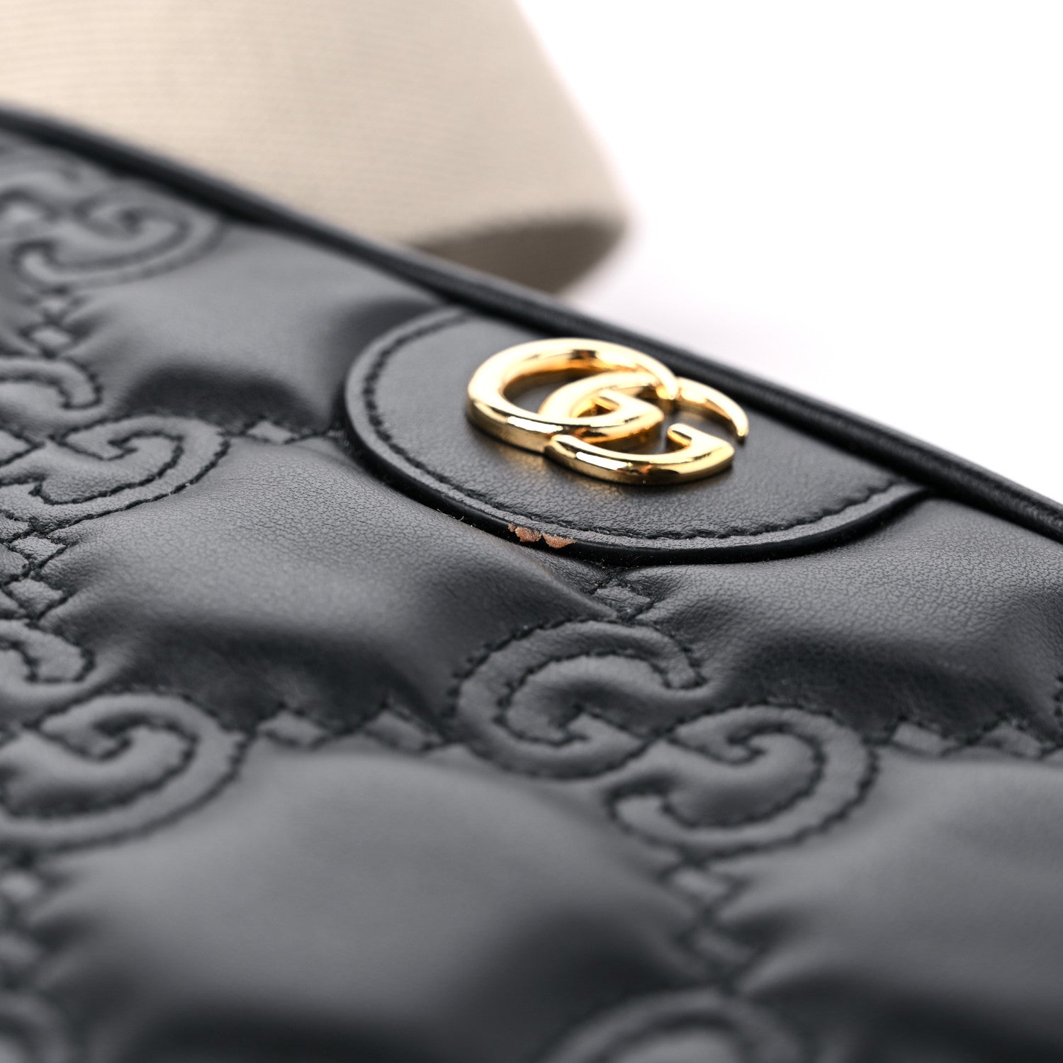 Gucci Calfskin GG Matelasse Shoulder Bag Black Natural 10 of 10
