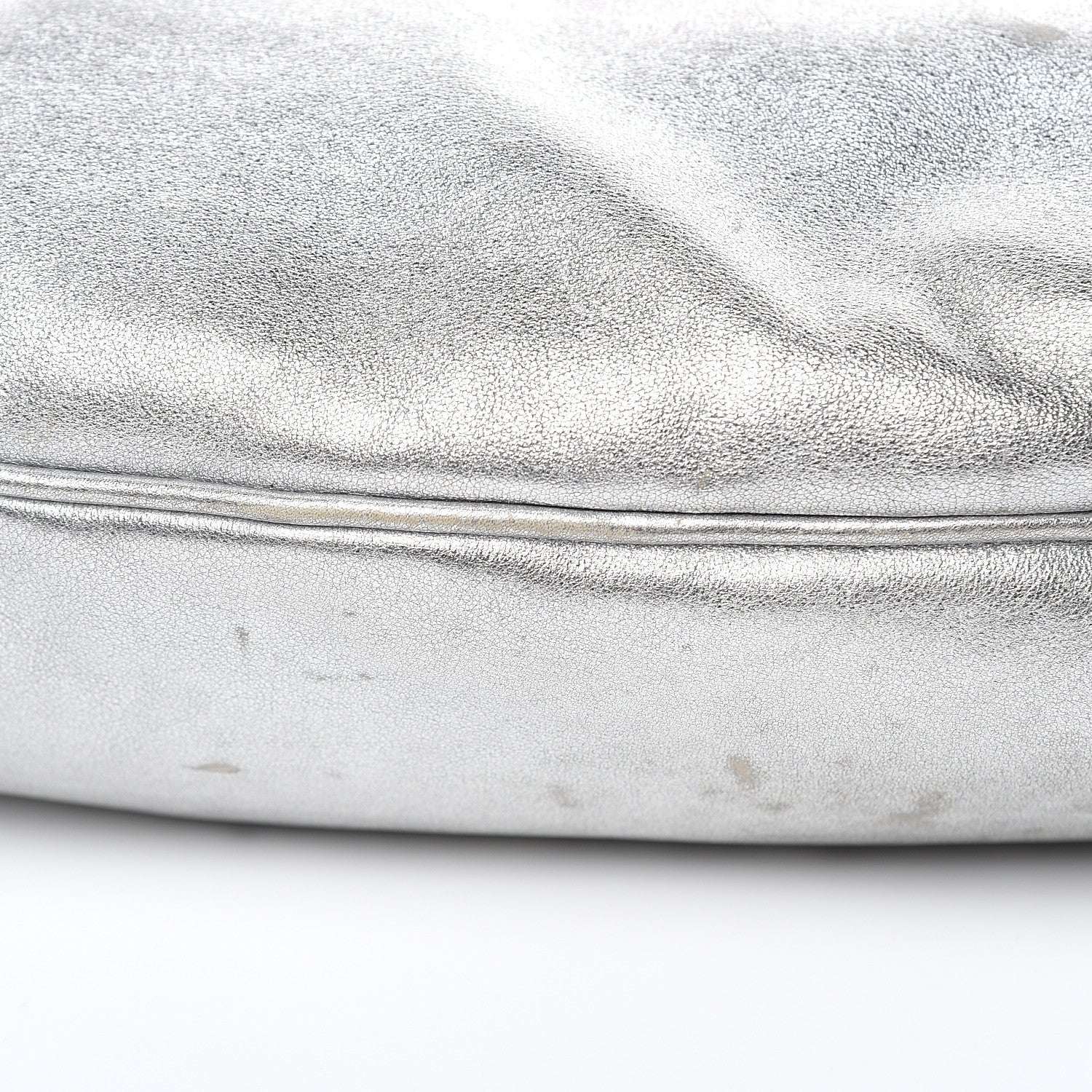 Gucci Metallic Calfskin Medium Indy Top Handle Hobo Silver 10 of 17