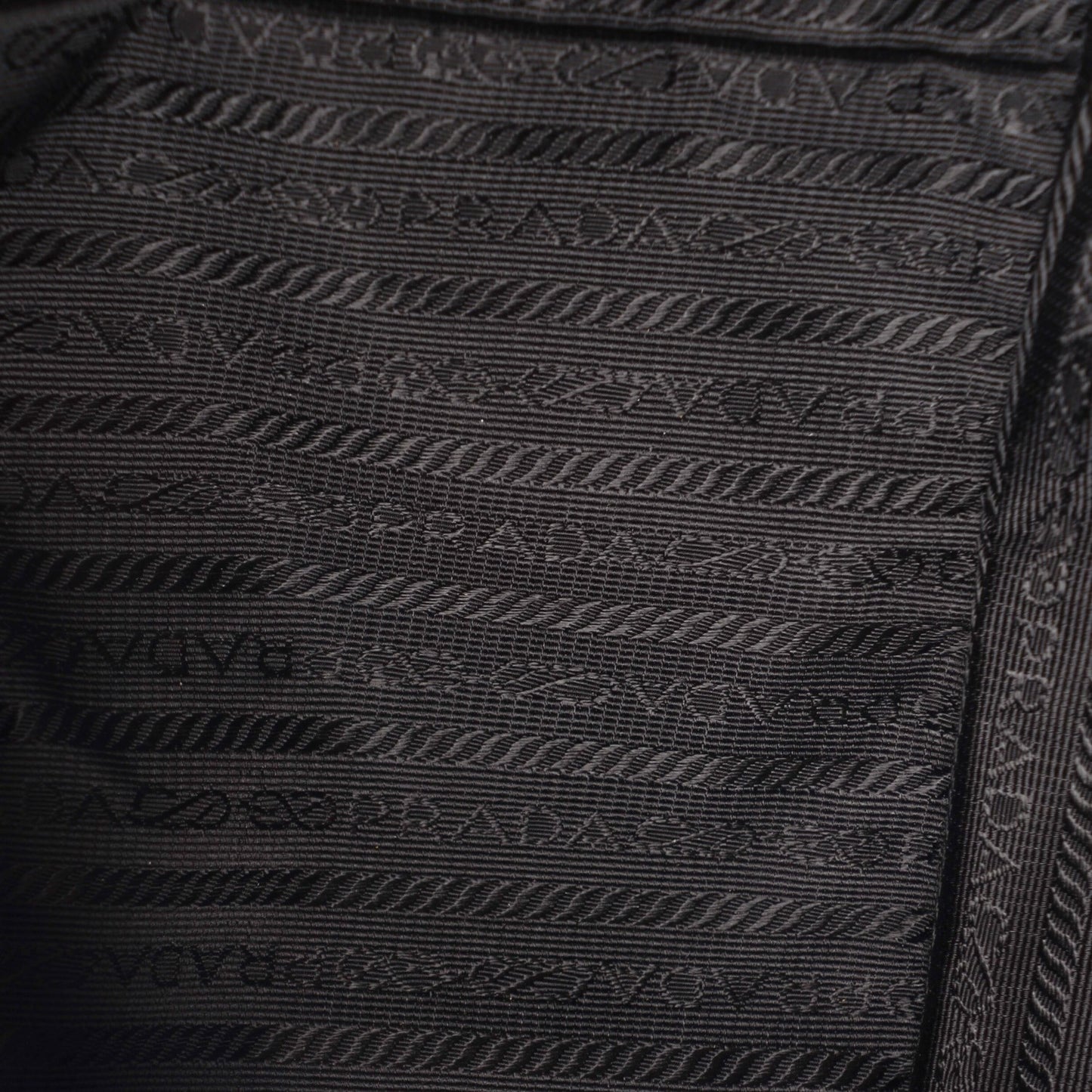 Vitello Daino Shoulder Bag Nero Black