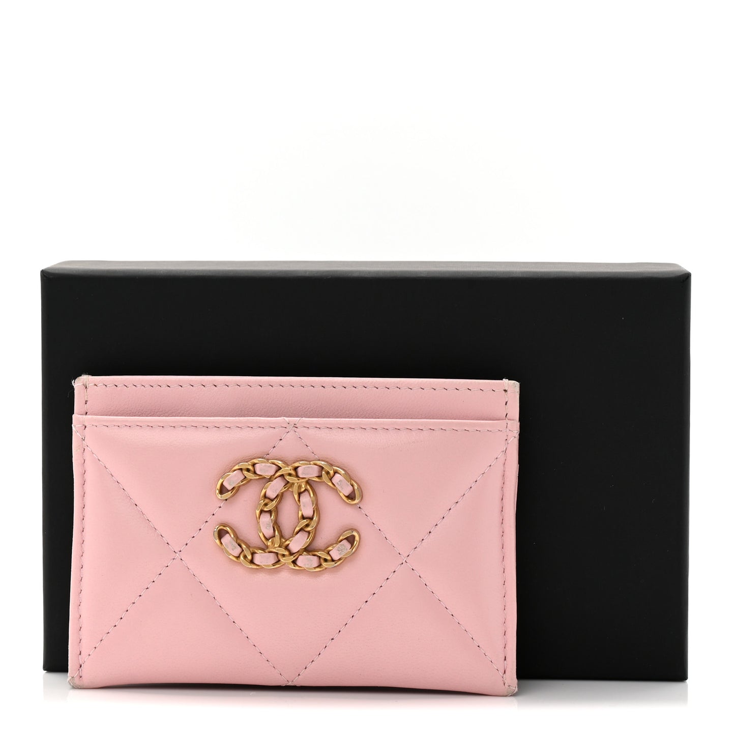 Lambskin Quilted Chanel 19 Card Holder Light Pink