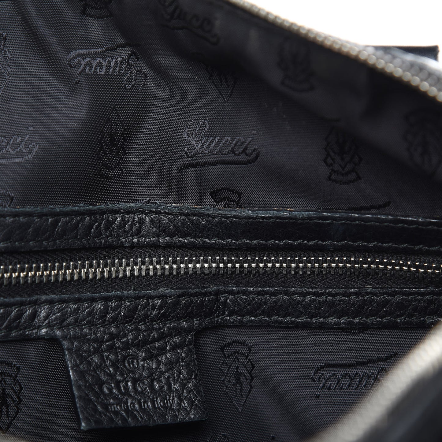 Guccissima Neoprene Medium Techno Tag Boston Black