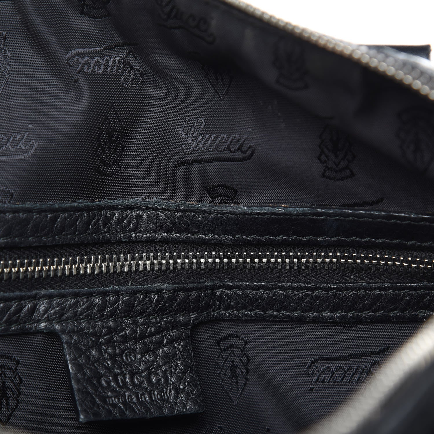 Gucci Guccissima Neoprene Medium Techno Tag Boston Black 14 of 14