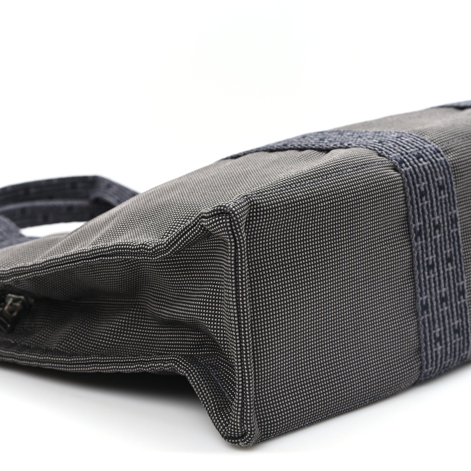 Hermes Canvas Herline MM Tote Grey 8 of 9
