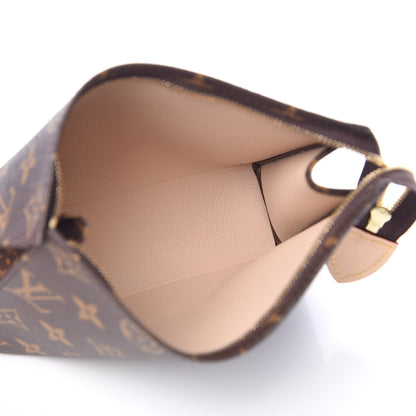Louis Vuitton Monogram Toiletry Pouch 19 5 of 9