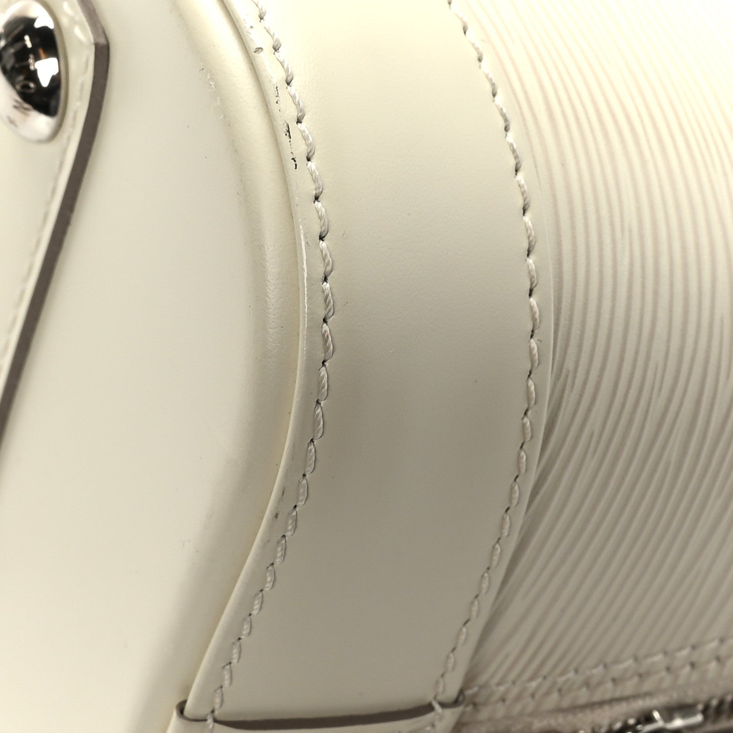 Louis Vuitton Epi Alma PM Ivory 10 of 10