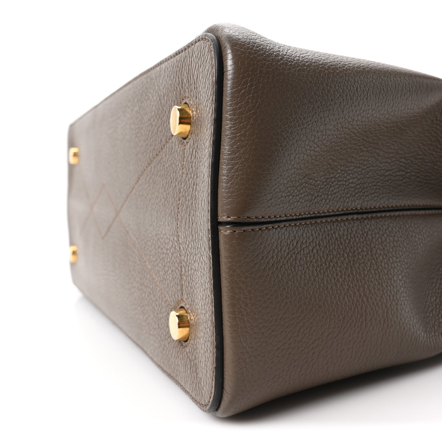 Small Classic Grain Calfskin Seaton Clay