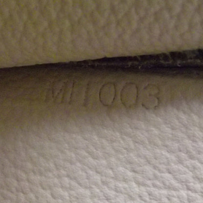 Louis Vuitton Monogram Sac Plat 9 of 9