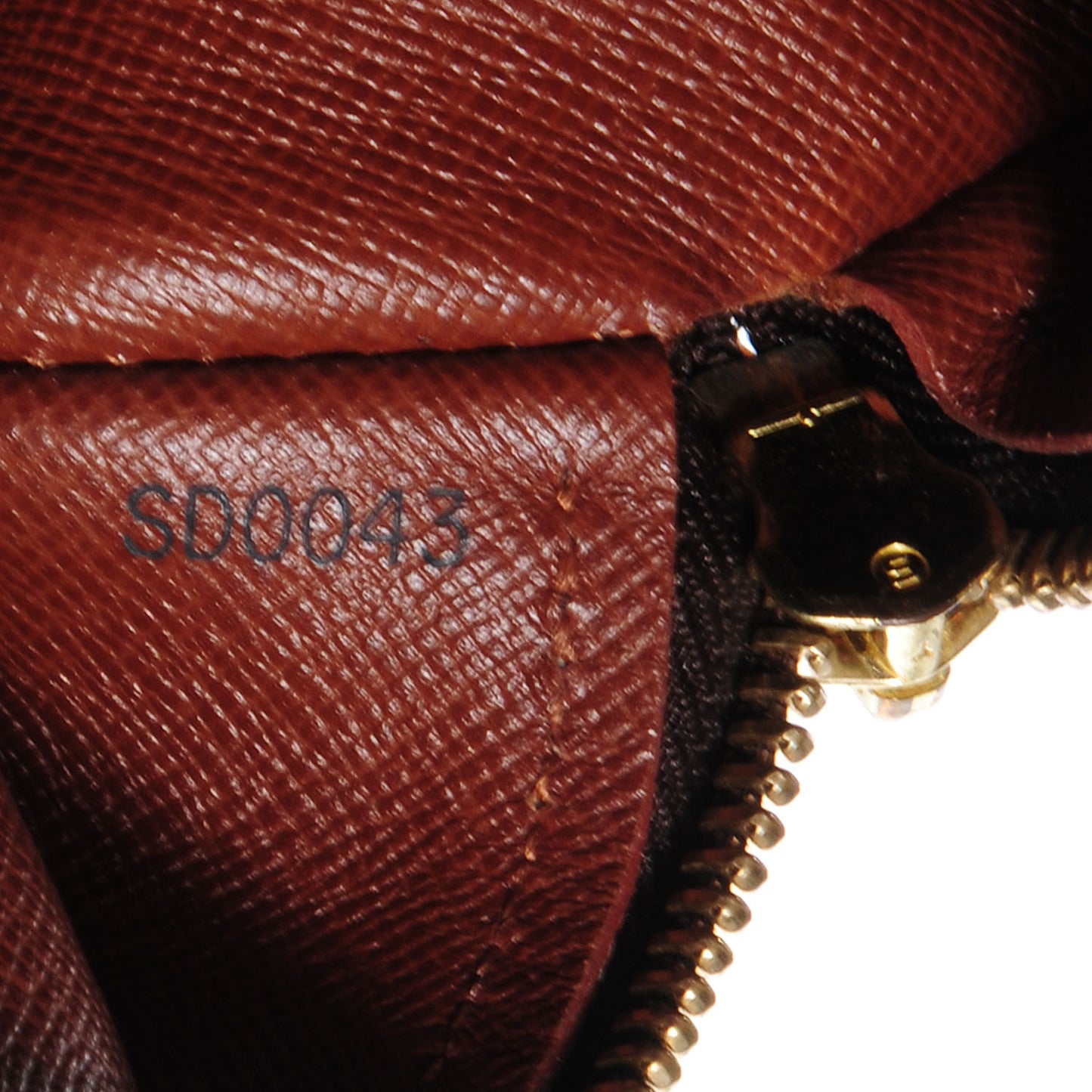 Monogram Papillon 30