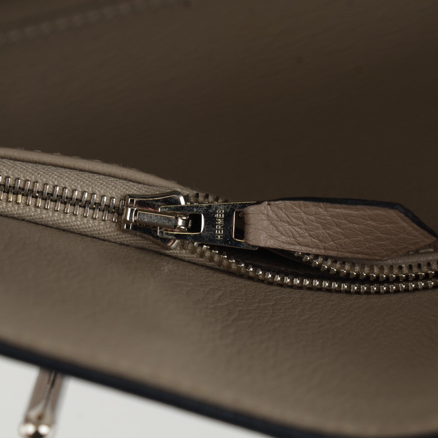 Hermes Taurillon Clemence Jypsiere 34 Gris Tourterelle 7 of 16