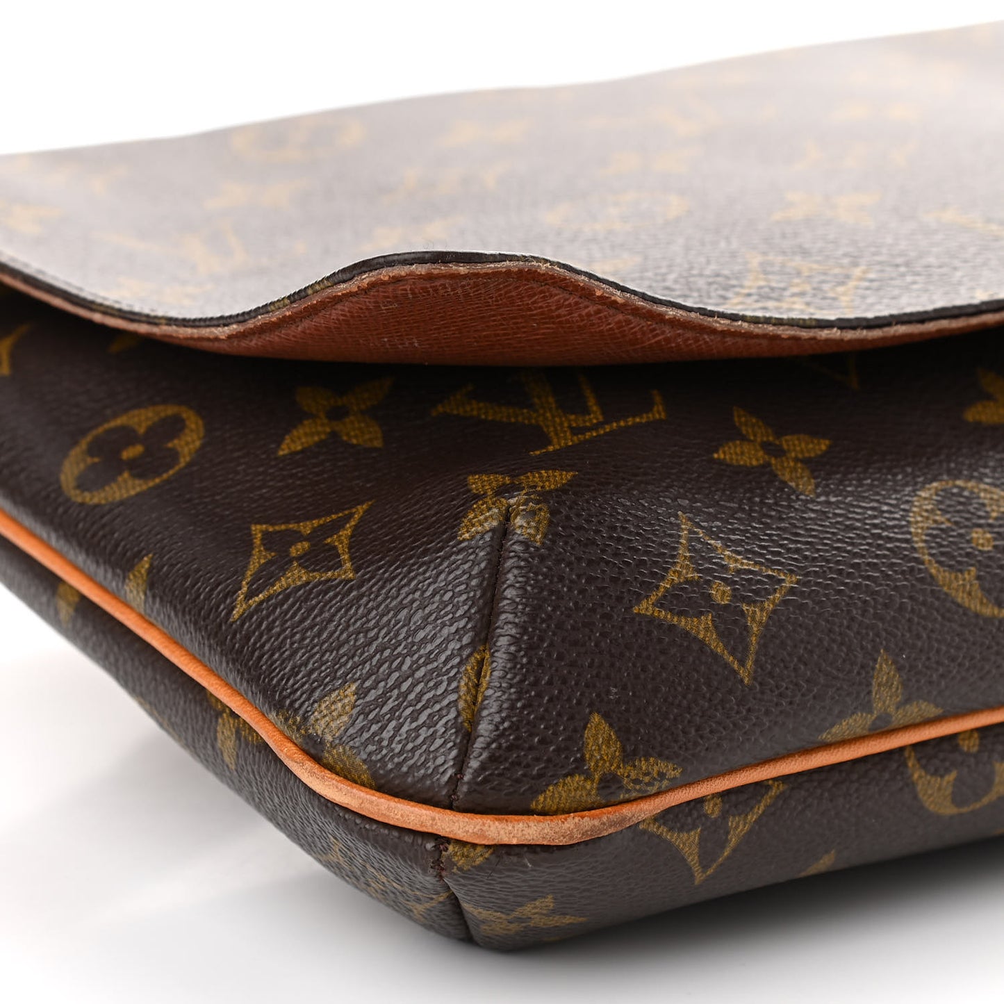 Monogram Musette Tango