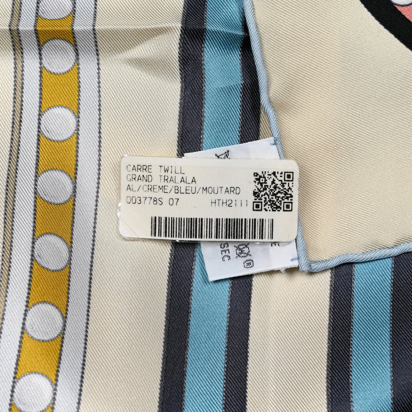 Silk Twill Grand Tralala 90 Creme Bleu Moutard