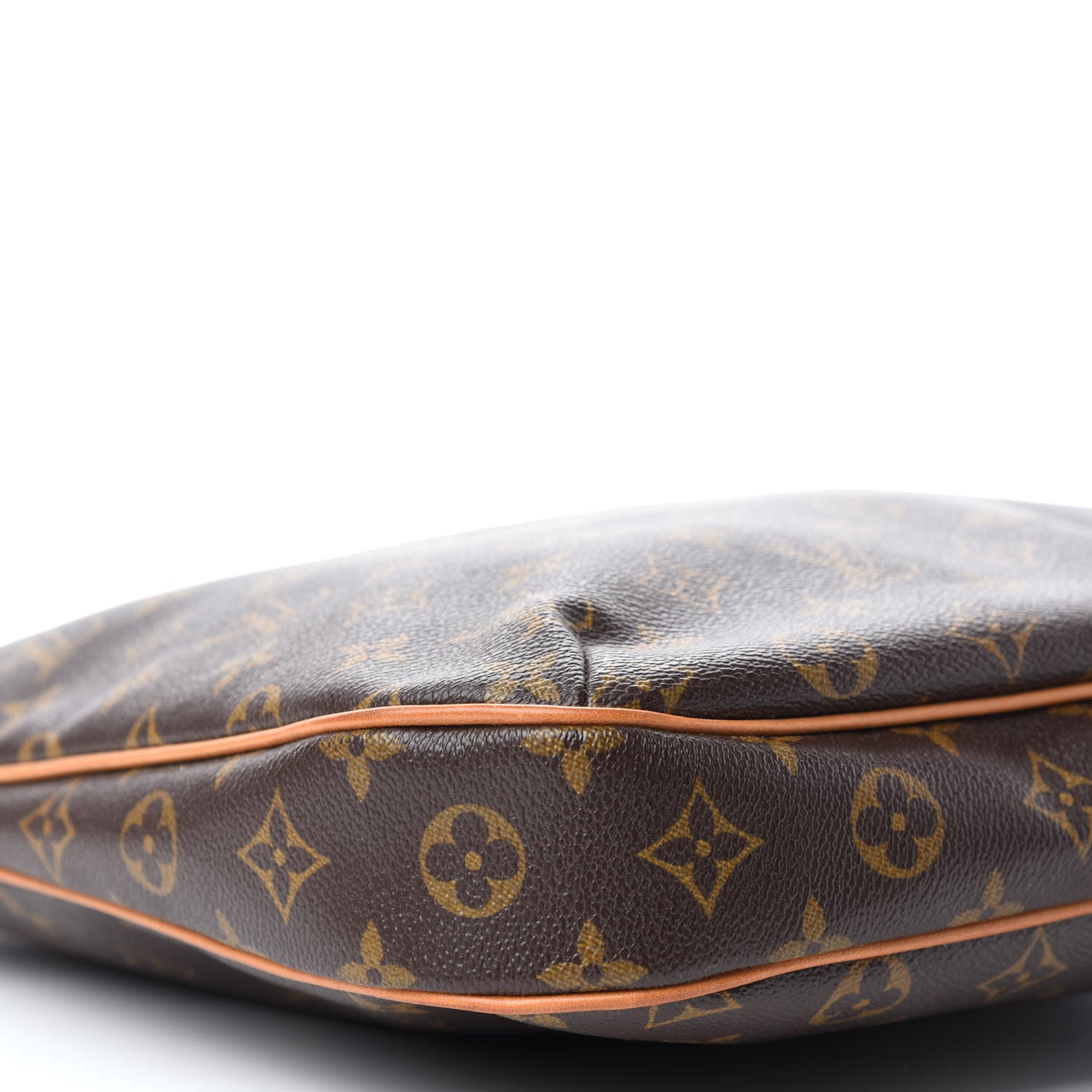 Louis Vuitton Monogram Odeon MM 6 of 10