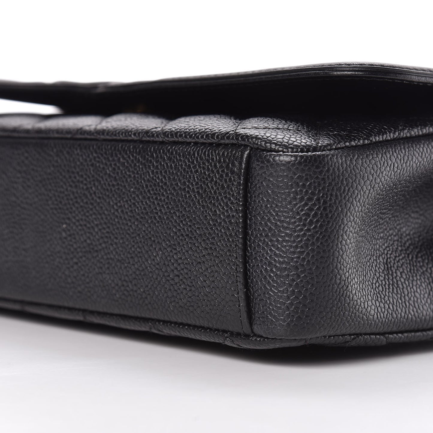 Caviar Quilted Medium CC Filigree Flap Black