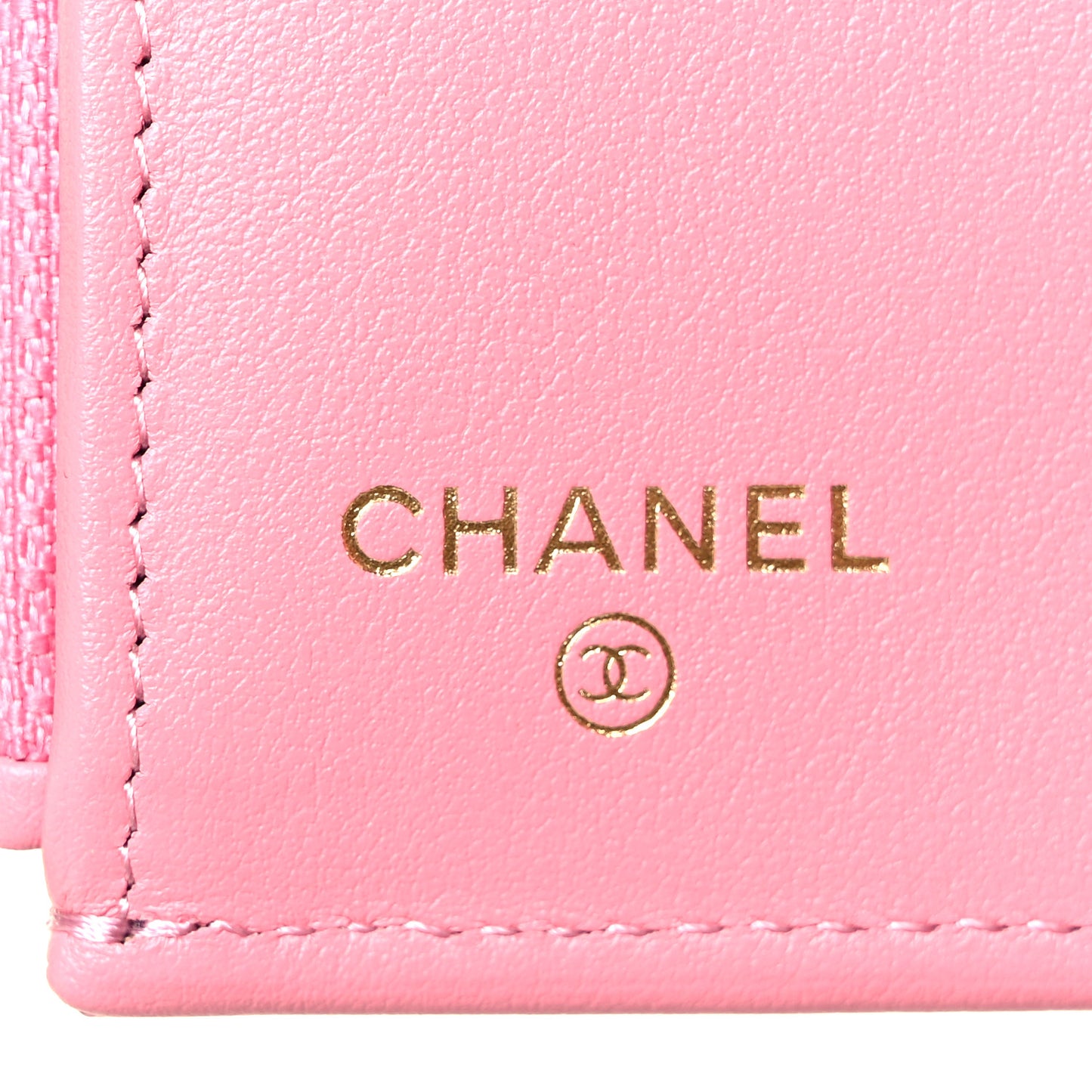 Caviar Quilted Compact Boy Wallet Light Pink