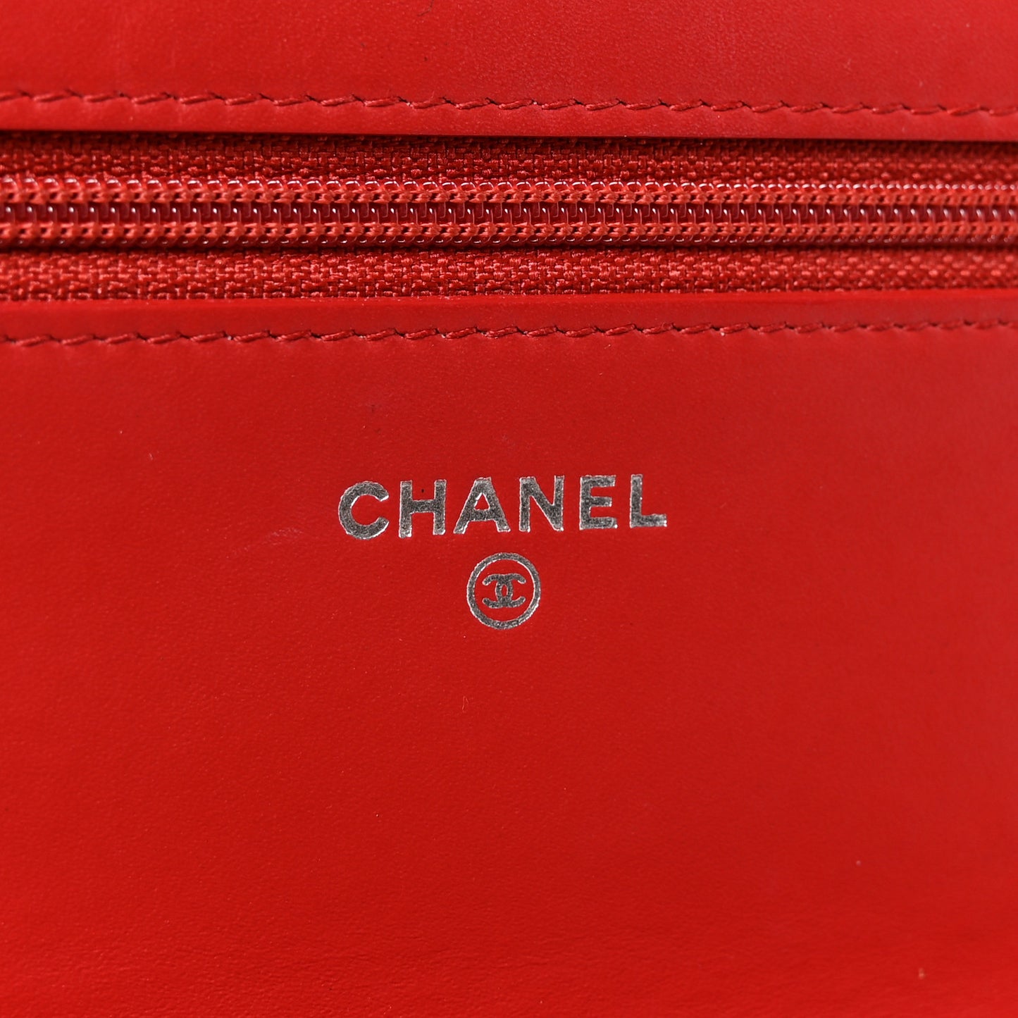 Caviar Timeless CC Wallet On Chain WOC Red