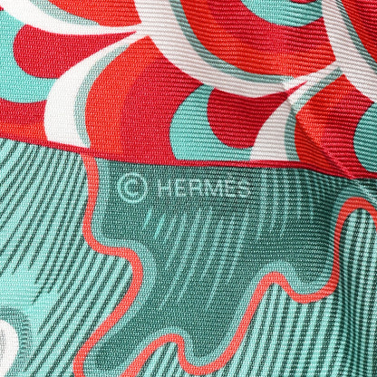 Hermes Silk Cheval Sirene Double Face 90 Rose Poudre Vert Corail 4 of 7