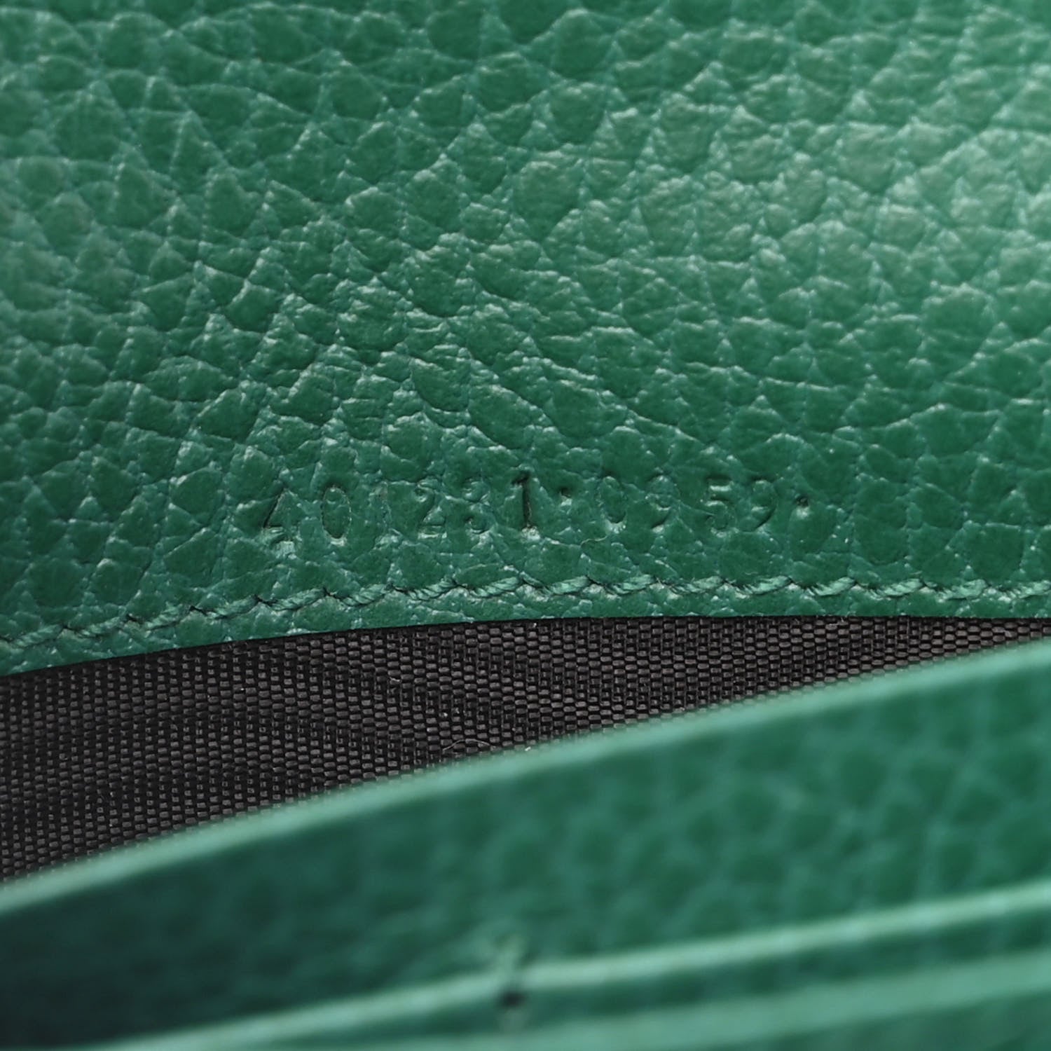 Gucci Calfskin Mini Dionysus Chain Wallet Emerald 7 of 10
