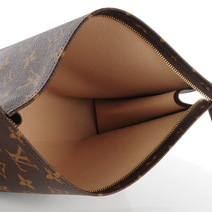 Louis Vuitton Monogram Toiletry Pouch 26 5 of 7
