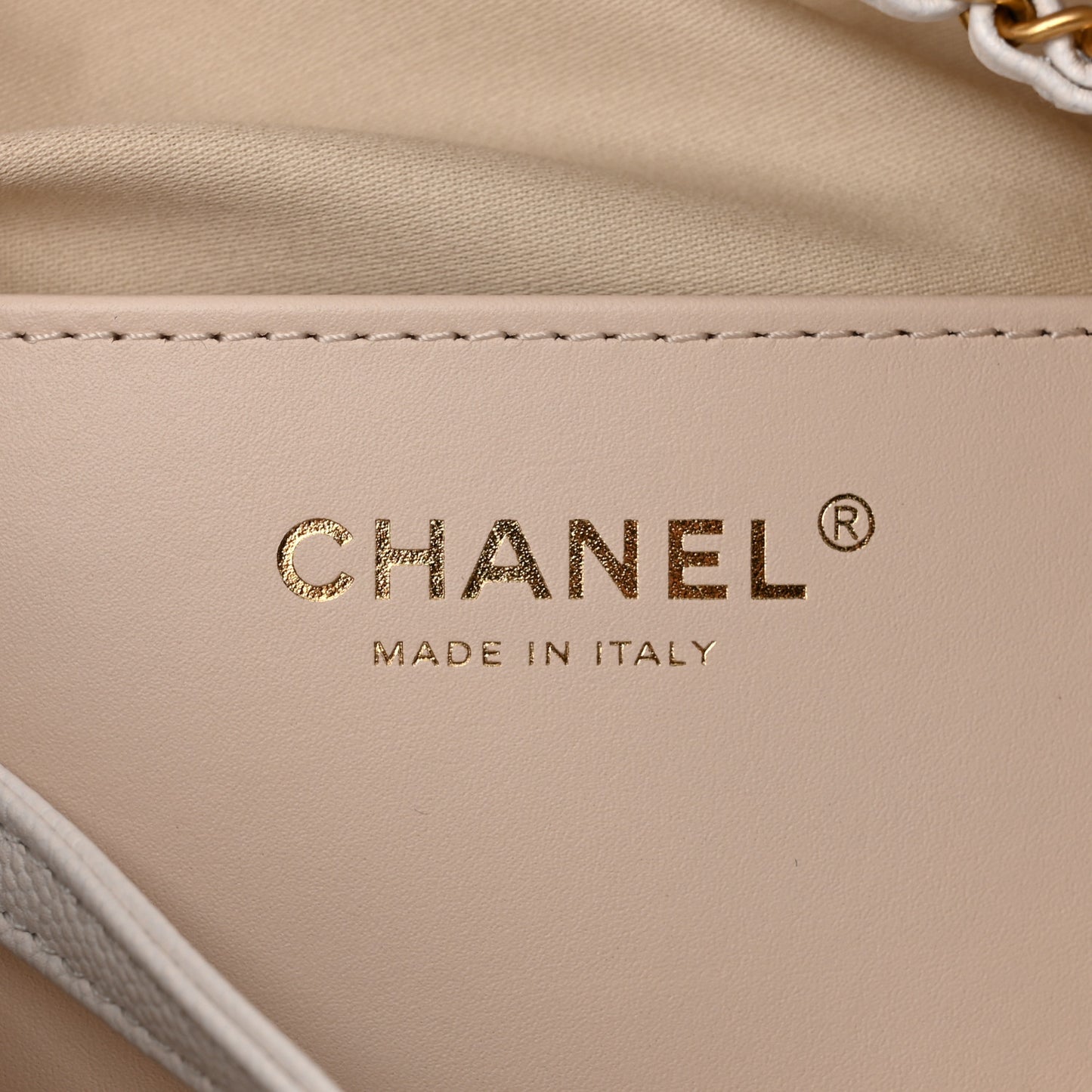 Caviar Quilted Medium Chanel 25 Handbag White