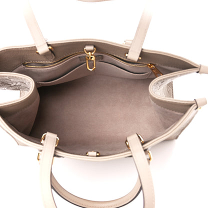 Louis Vuitton Empreinte Monogram Giant Onthego MM Tourterelle 5 of 9