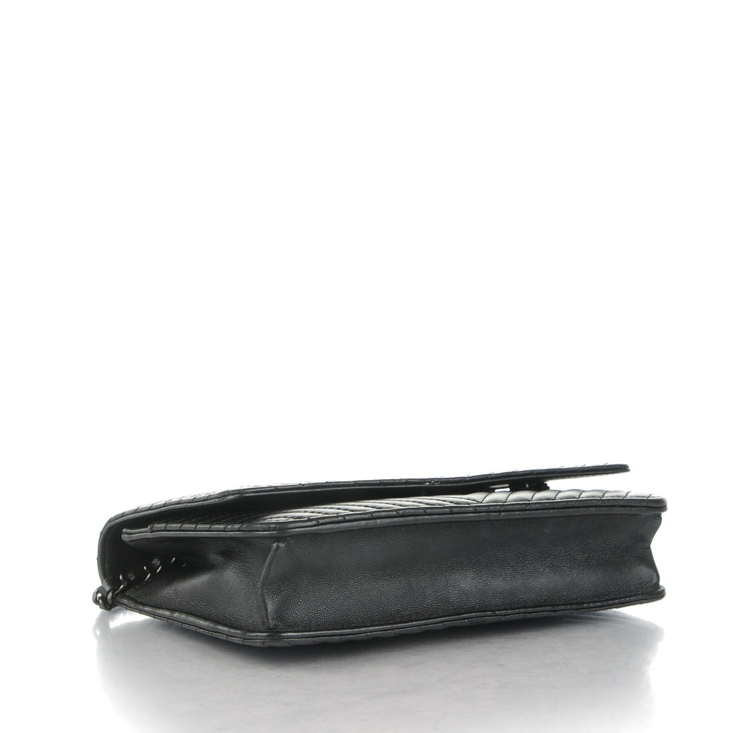 Lambskin Chevron Wallet On Chain WOC Black