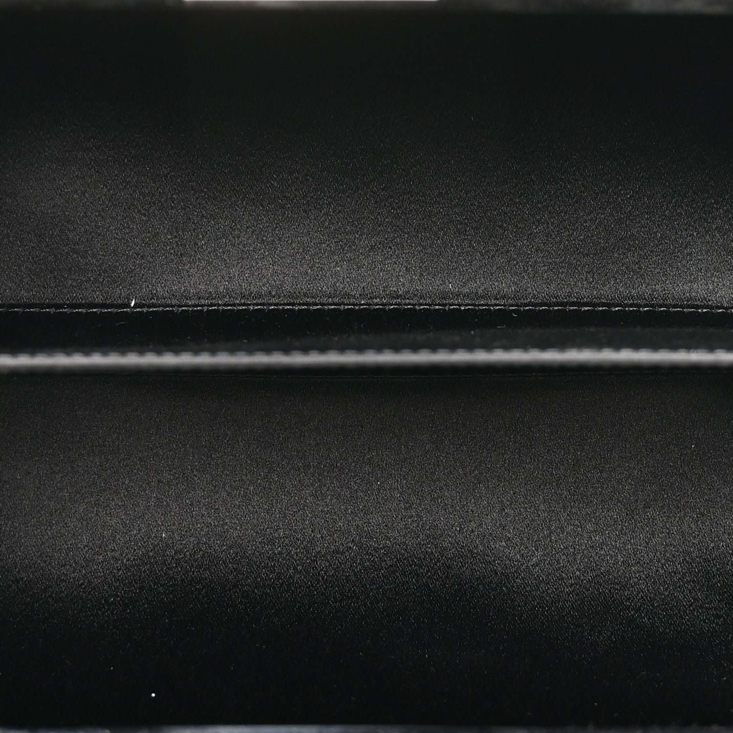 Chanel Metallic Lambskin Perforated Hollywood Clutch Silver 4 of 9