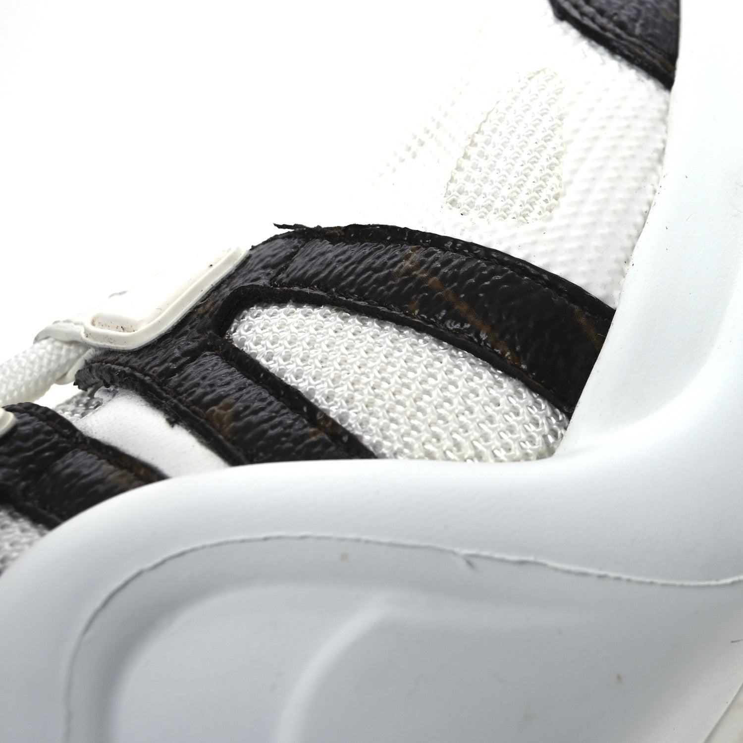 Louis Vuitton Patent Monogram LV Archlight Sneakers 38 White 11 of 14