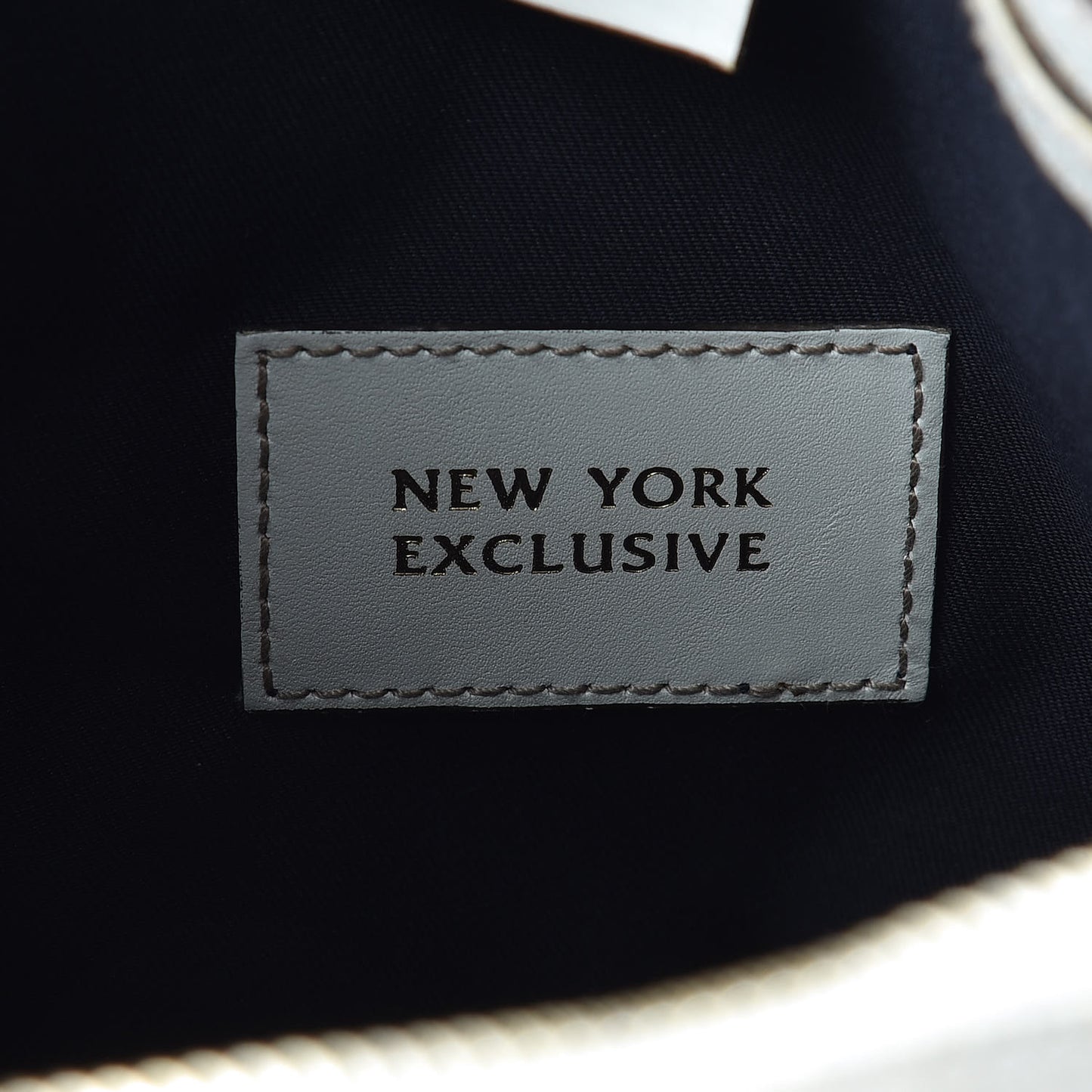 GG Plus Monogram Loves New York Medium Joy Boston
