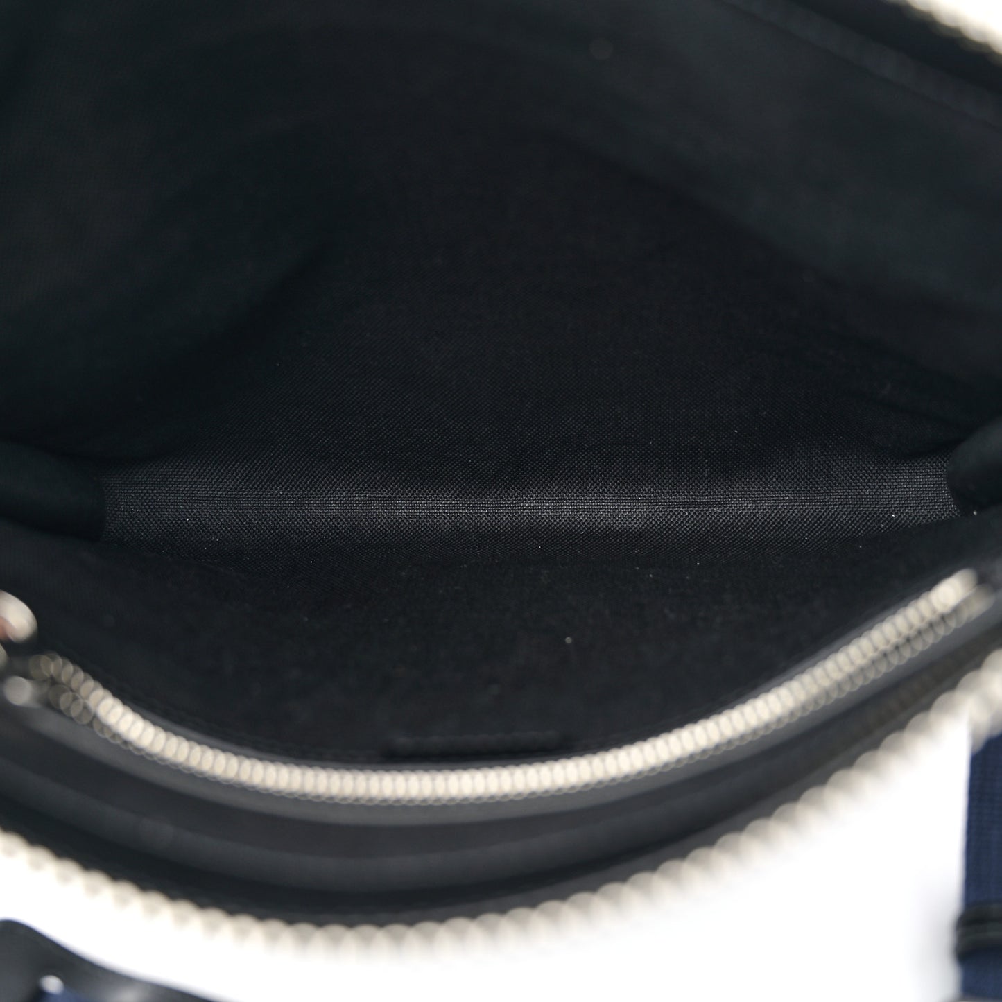 GG Supreme Monogram Appia Calfskin Web Flat Messenger Bag Black Grey