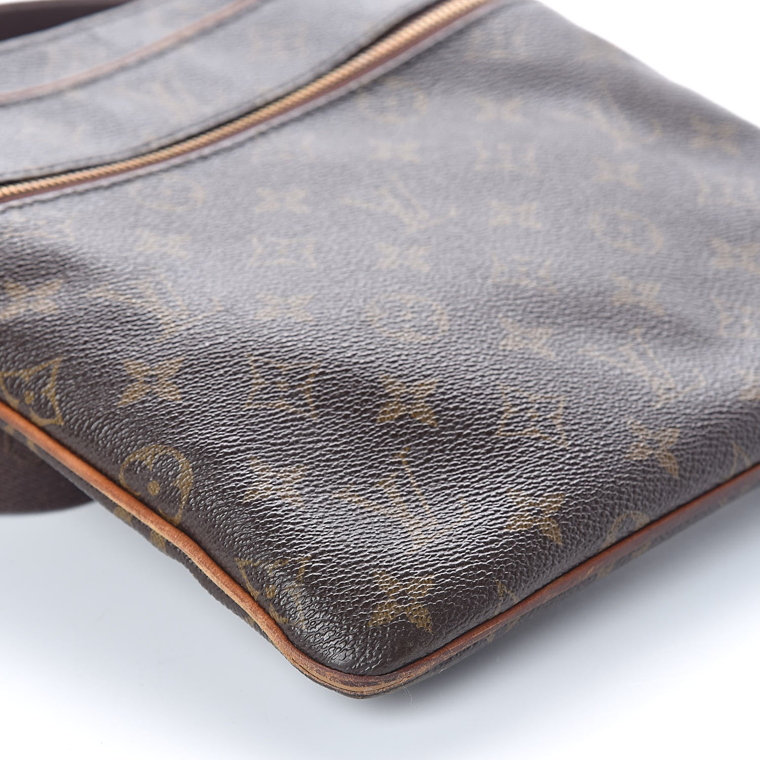 Louis Vuitton Monogram Pochette Valmy 8 of 9