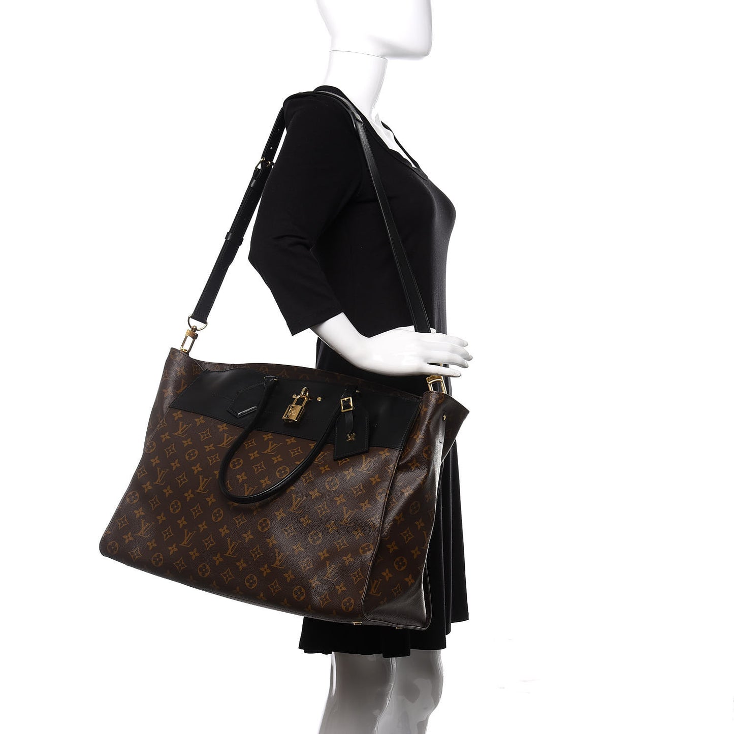 Monogram City Steamer XXL