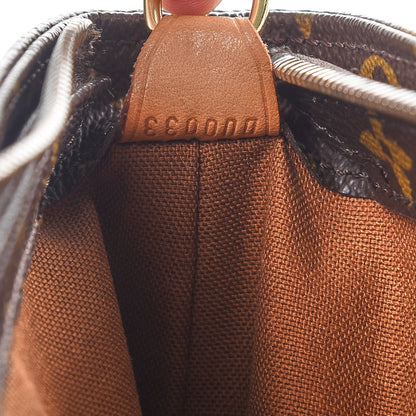 Louis Vuitton Monogram Cabas Mezzo 7 of 10