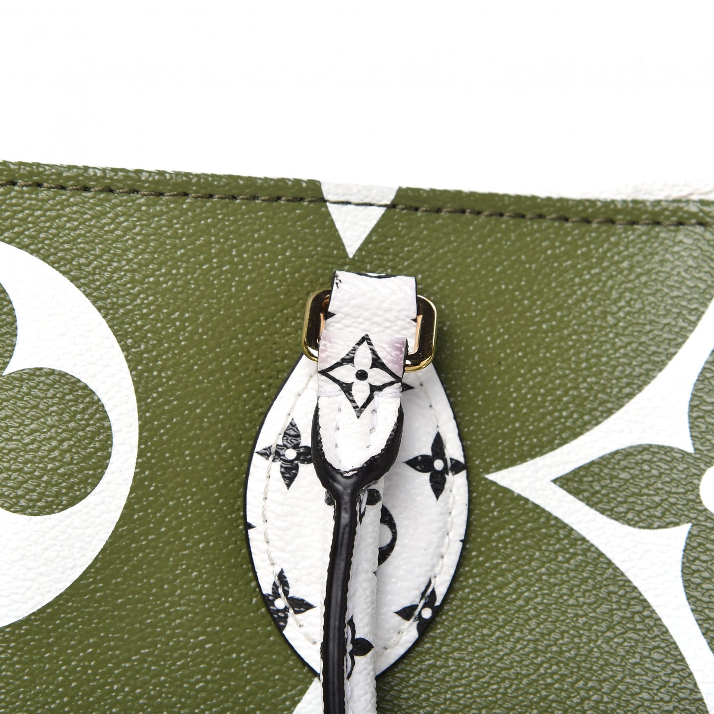 Monogram Giant Onthego GM Kaki Beige
