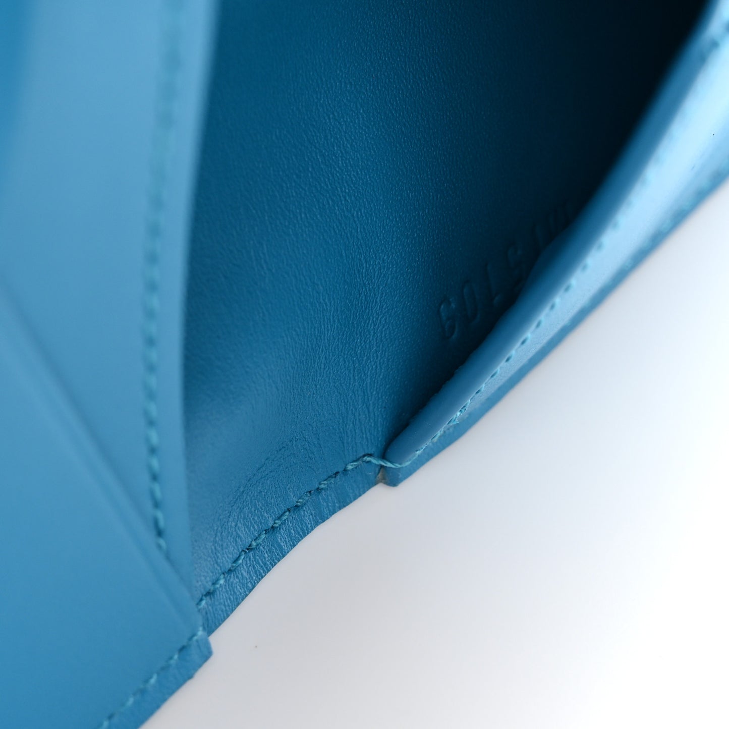 Taurillon Monogram Pocket Organizer Turquoise