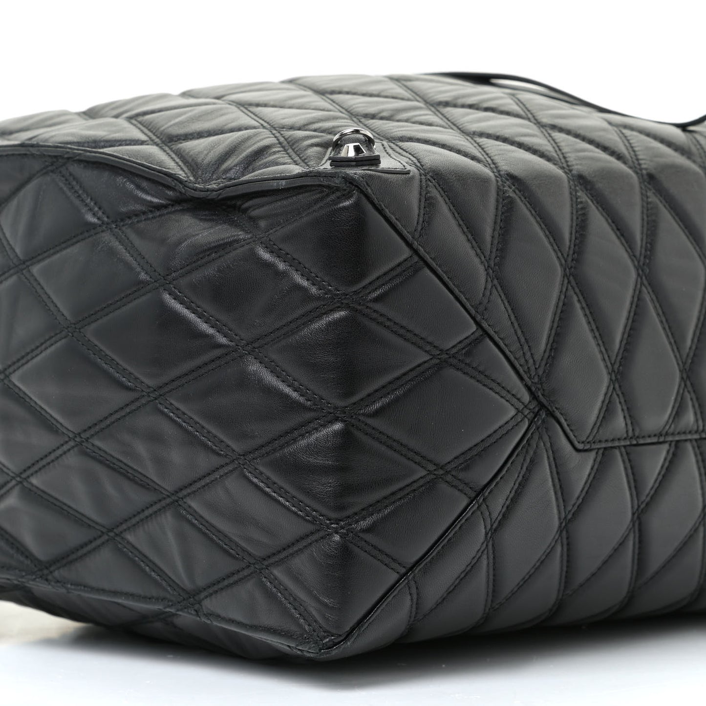 Veau Quilted Papier A4 Tote Black