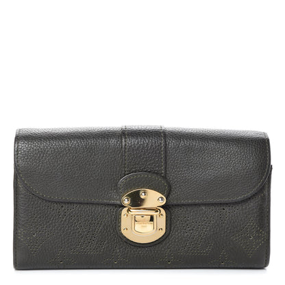 Louis Vuitton Mahina Amelia Wallet Emeraude 1 of 15