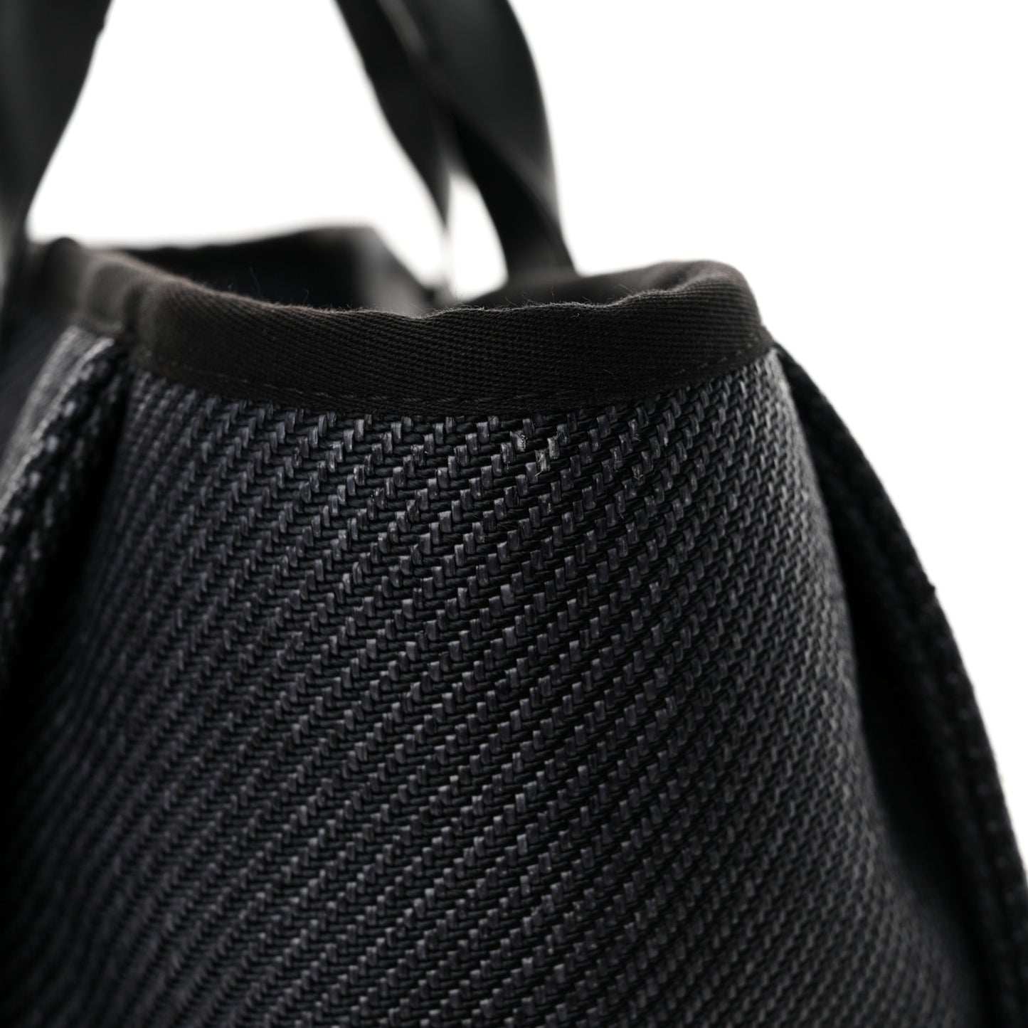 Mixed Fibers Calfskin Medium Deauville Black