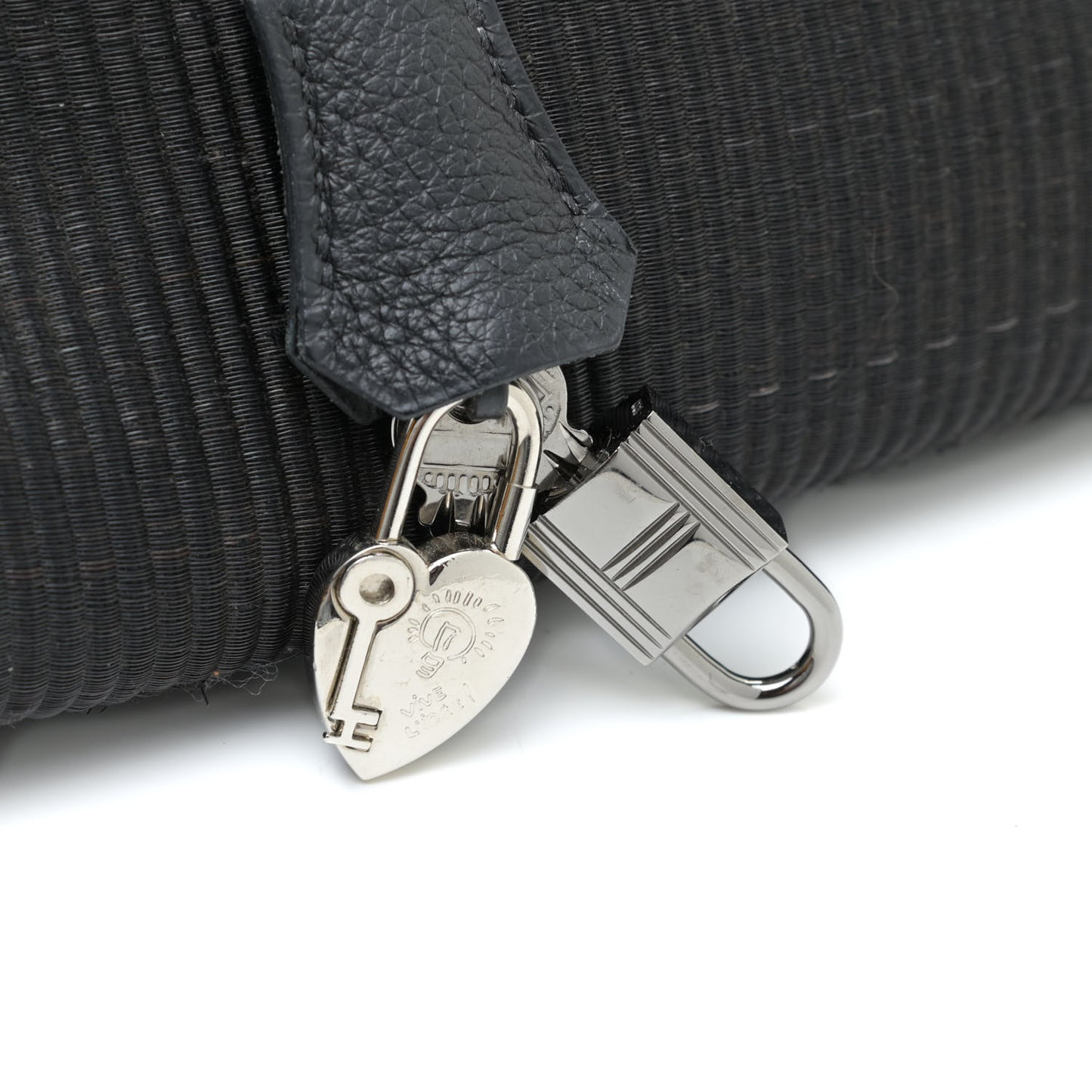 Taurillon Clemence Crinoline Birkin 30 Black
