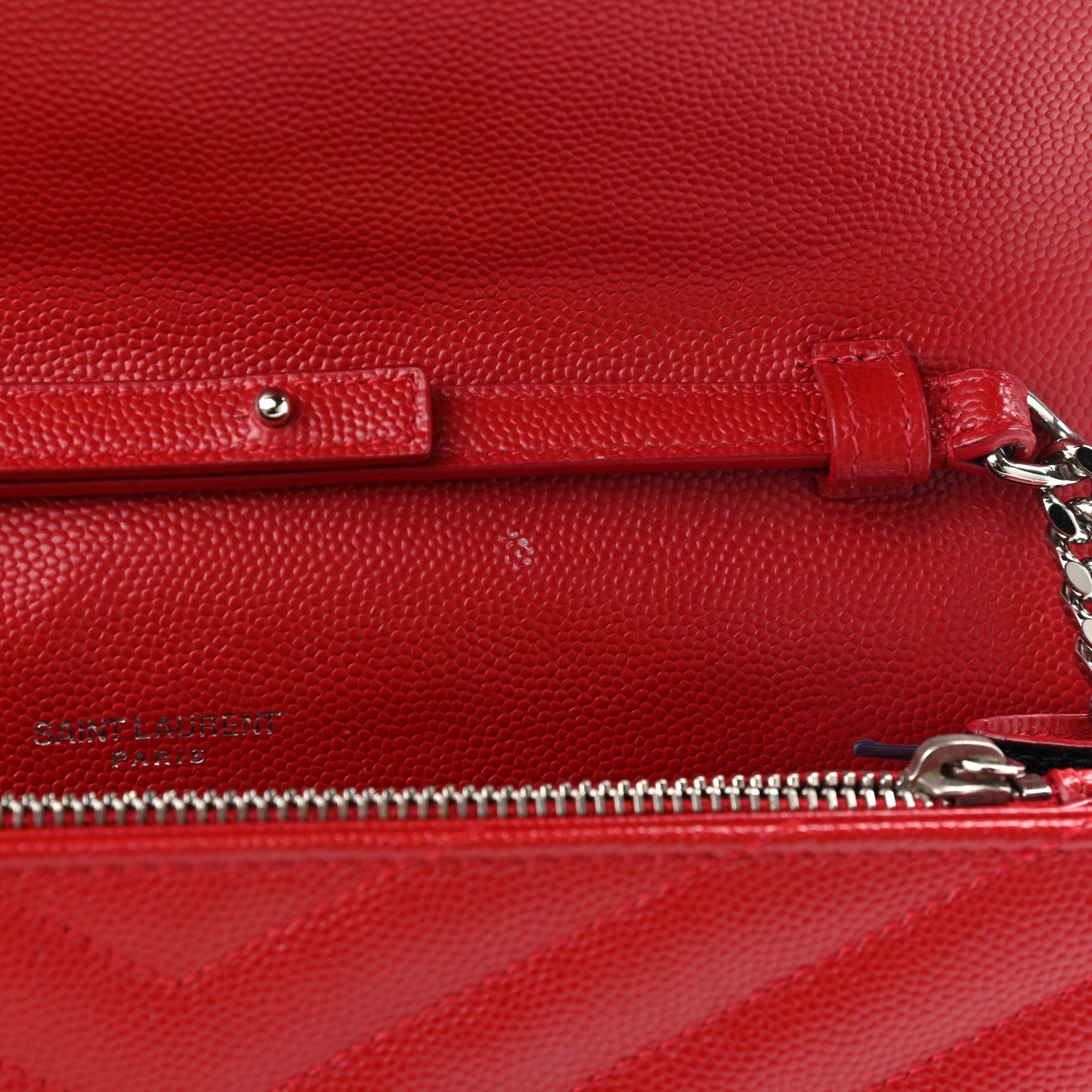 Saint Laurent Grain De Poudre Matelasse Chevron Monogram Chain Wallet Rouge Eros 10 of 11