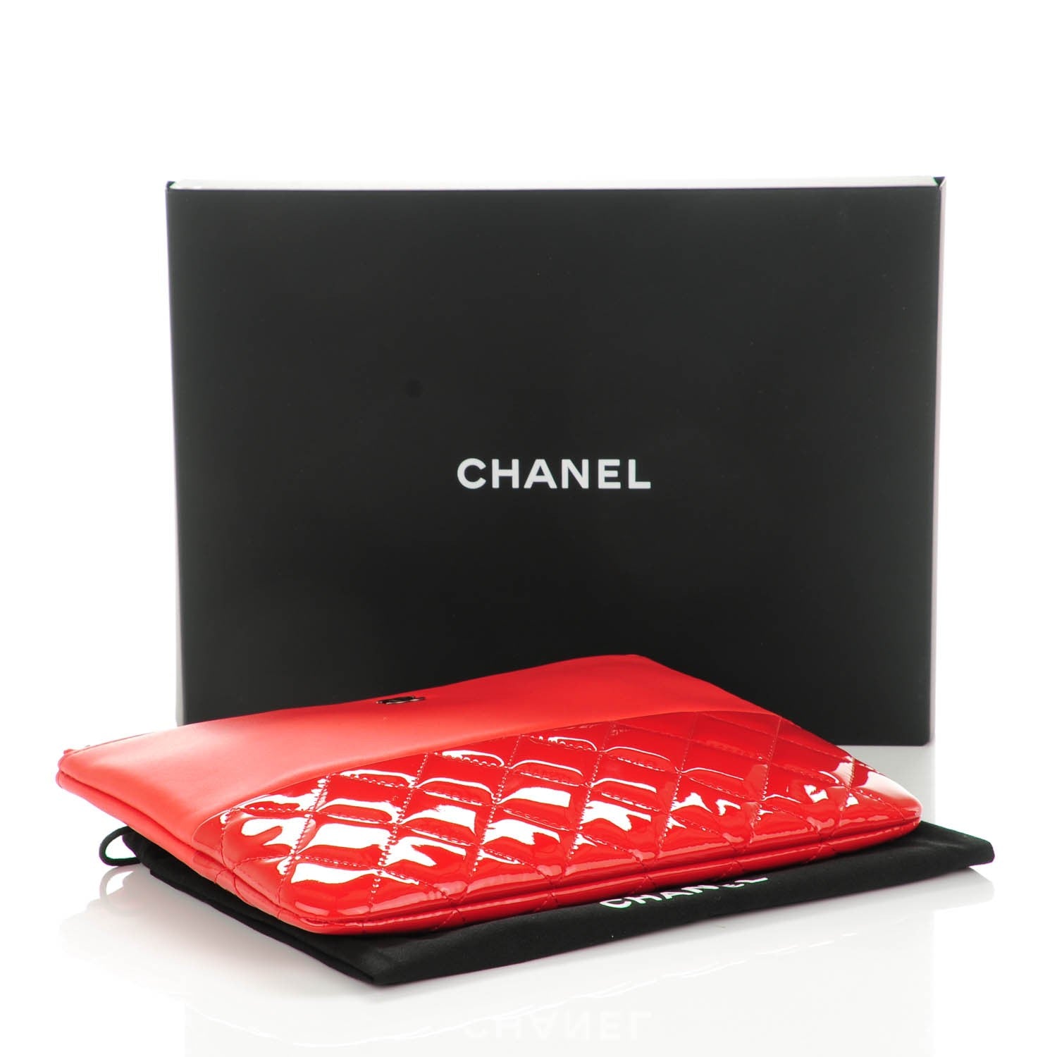 Chanel Lambskin Patent Quilted Medium Cosmetic Case Red 4 of 7