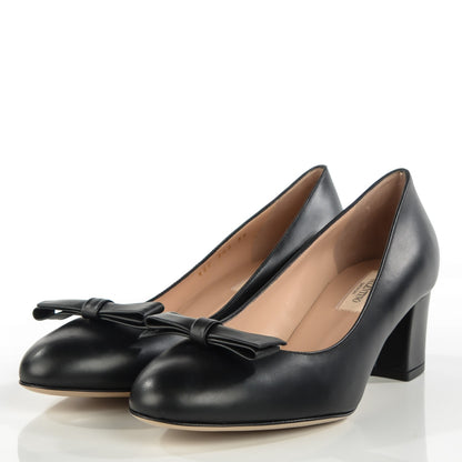 Valentino Garavani Calfskin Bow Pumps 37 Black 4 of 9