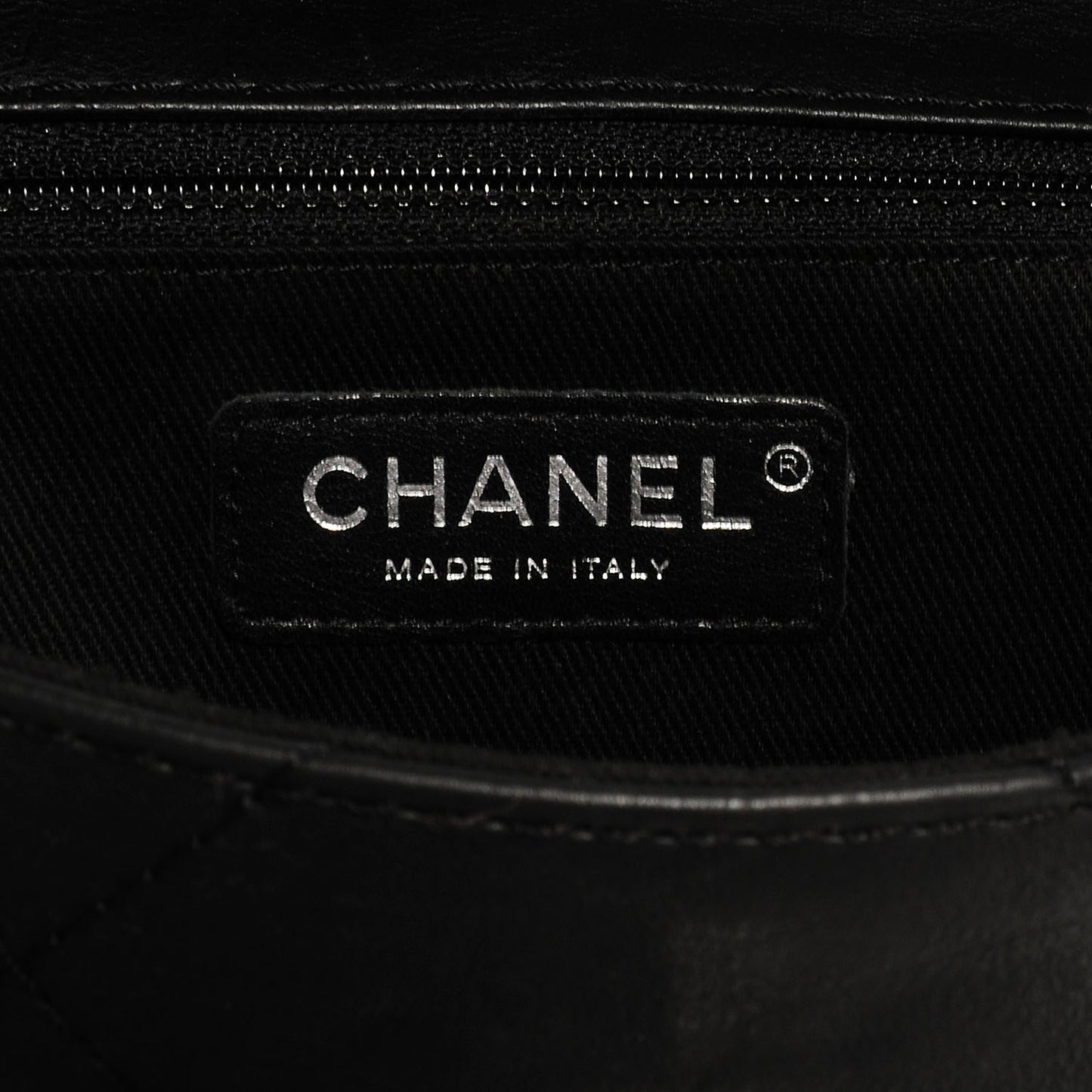 Washed Calfskin Hamptons Mini Flap Bag Black
