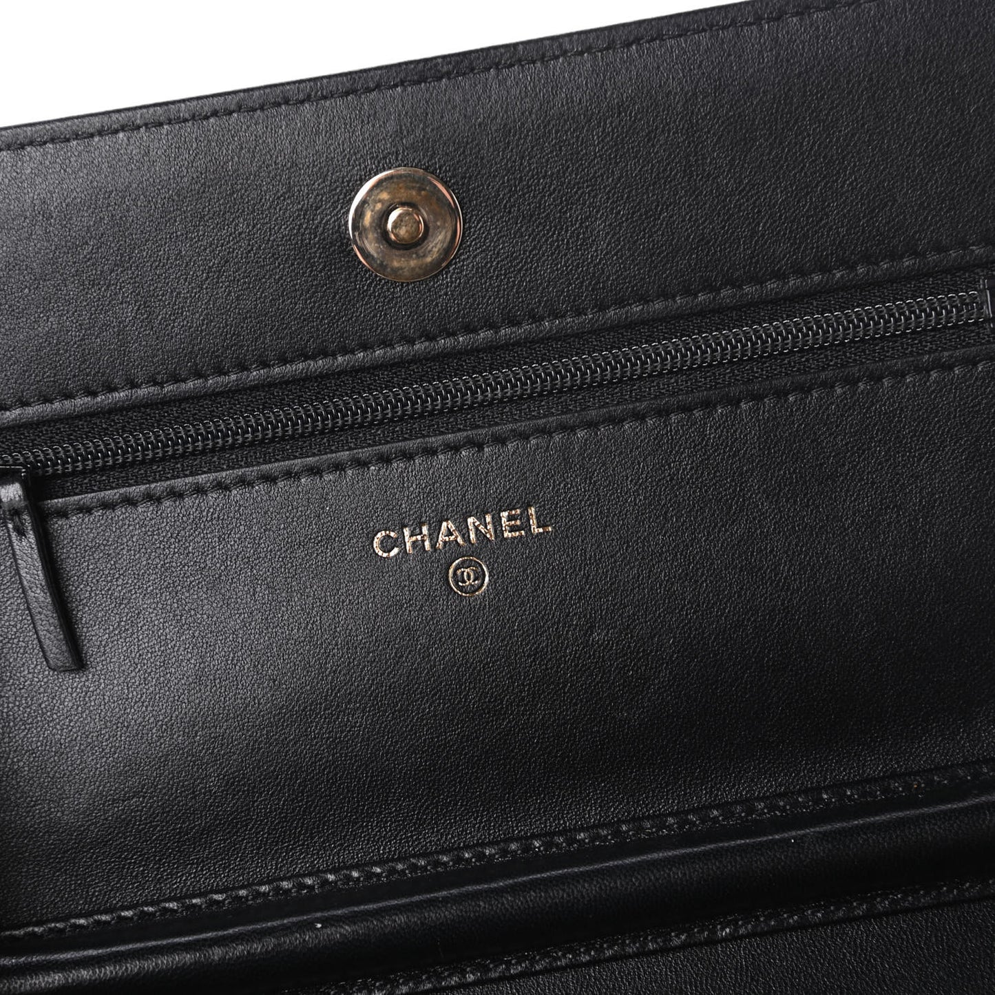 Lambskin Quilted Chain Around Wallet On Chain WOC Black