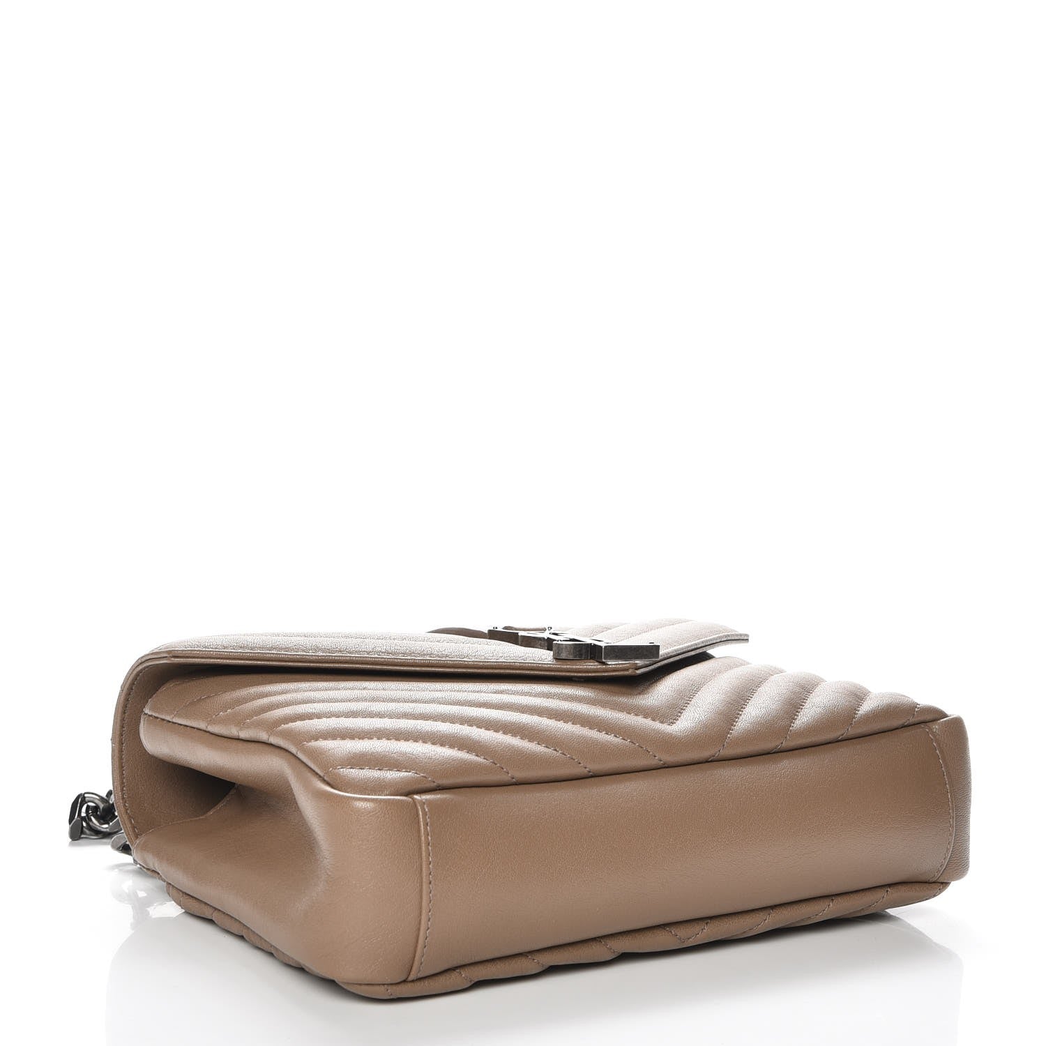 Saint Laurent Sheepskin Matelasse Chevron Monogram Medium College Bag Fard 4 of 7