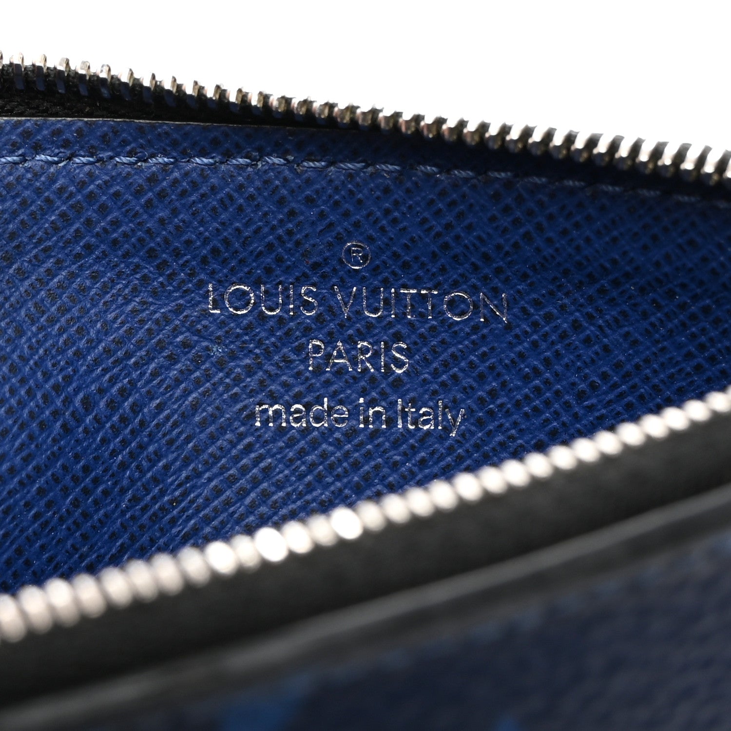 Louis Vuitton Taigarama Coin Card Holder Cobalt Blue 6 of 8