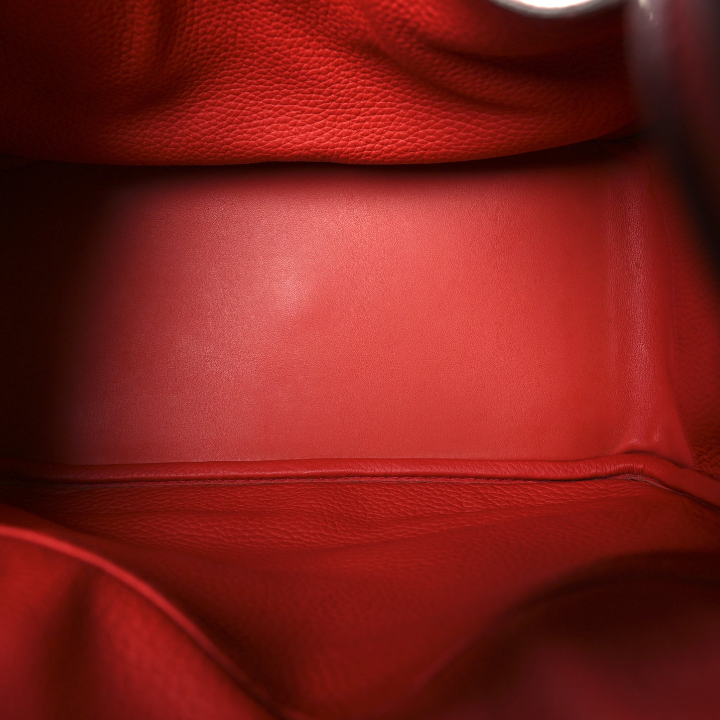 Taurillon Clemence Lindy 30 Rouge Casaque