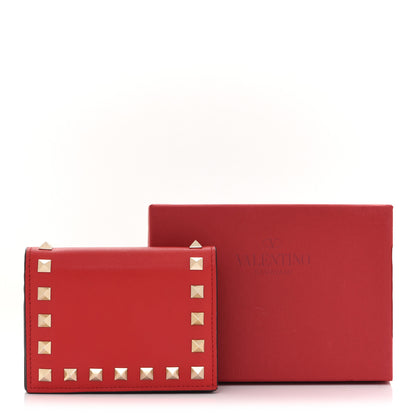 Valentino Garavani Calfskin Rockstud Bi-Fold Card Holder Rouge Pur Cerise 8 of 8