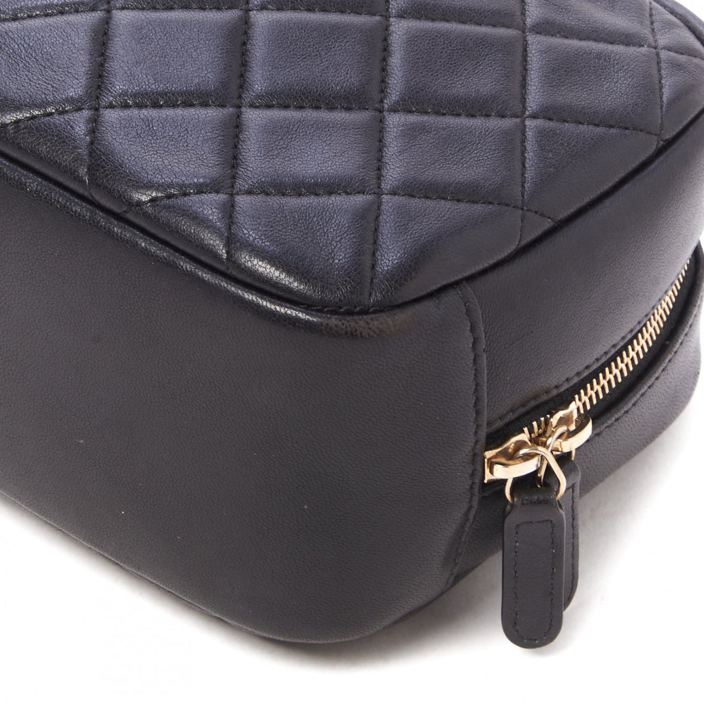 Lambskin Quilted Medium Curvy Pouch Cosmetic Case Black