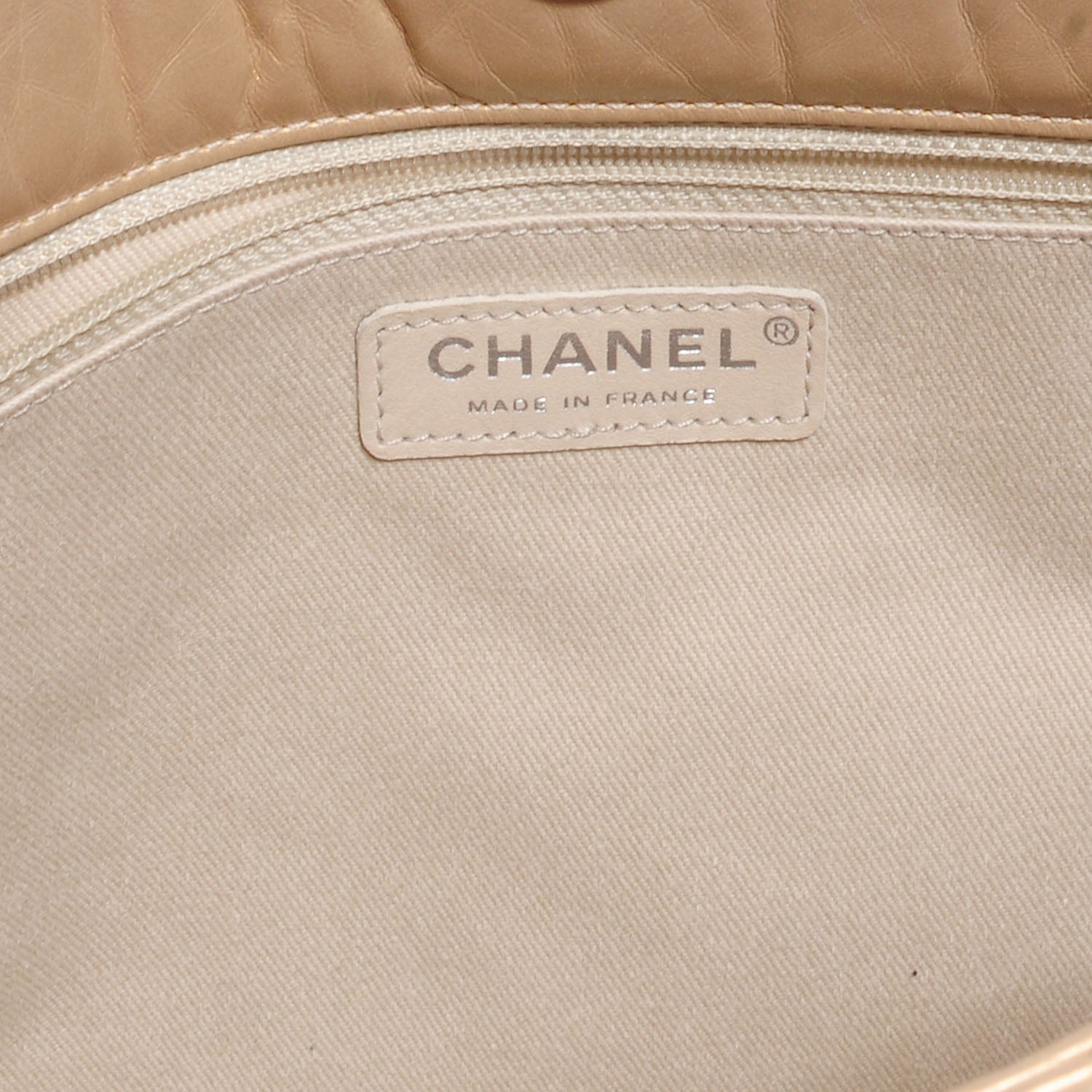 Chanel Aged Calfskin Reissue 2.55 Tote Light Gold 7 of 8